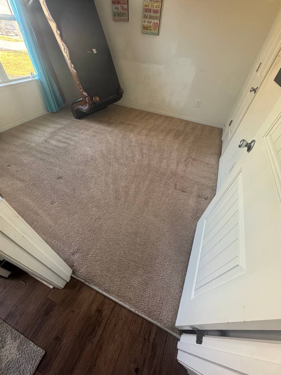 Before and after upholstery cleaning after